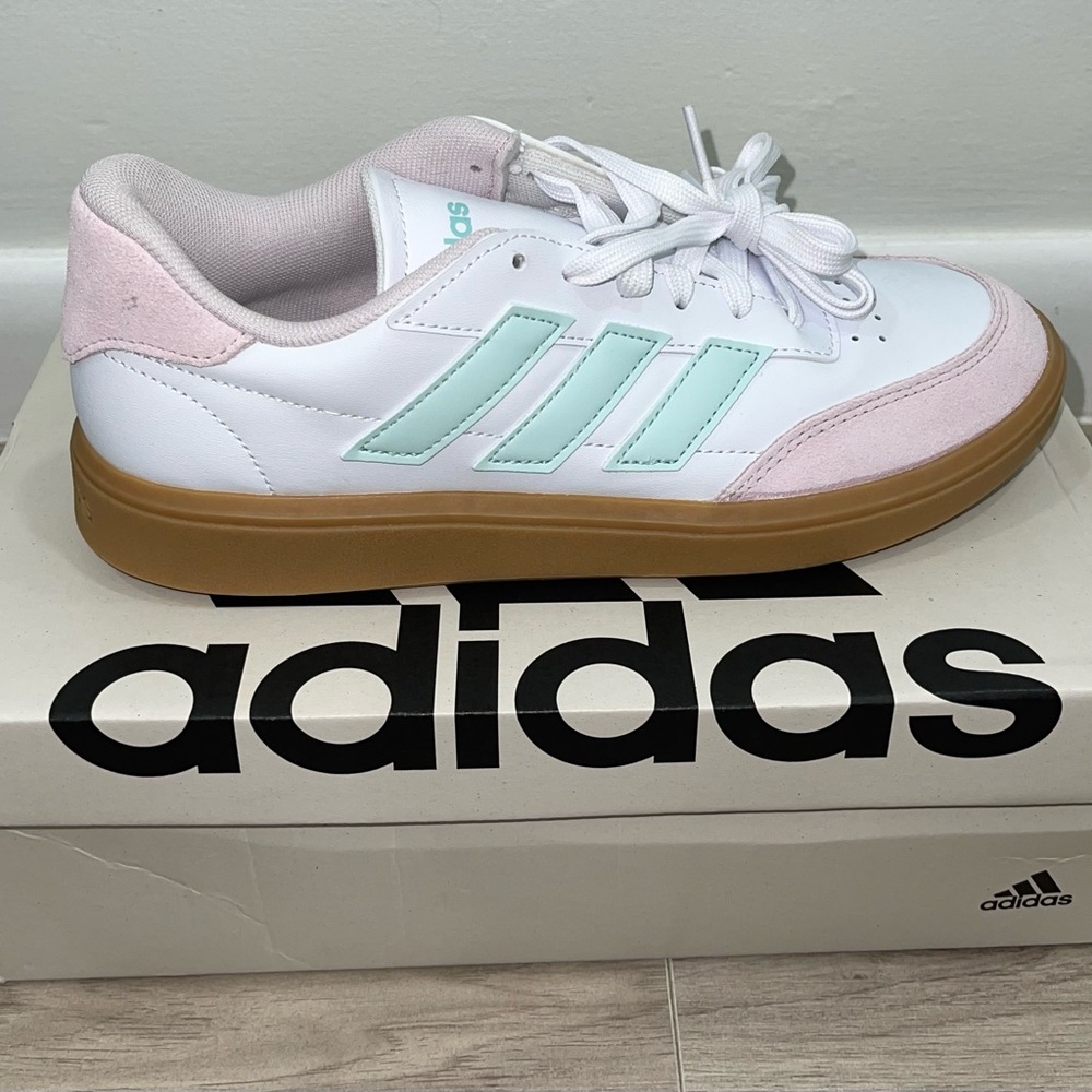 Adidas White and Pink Sneakers